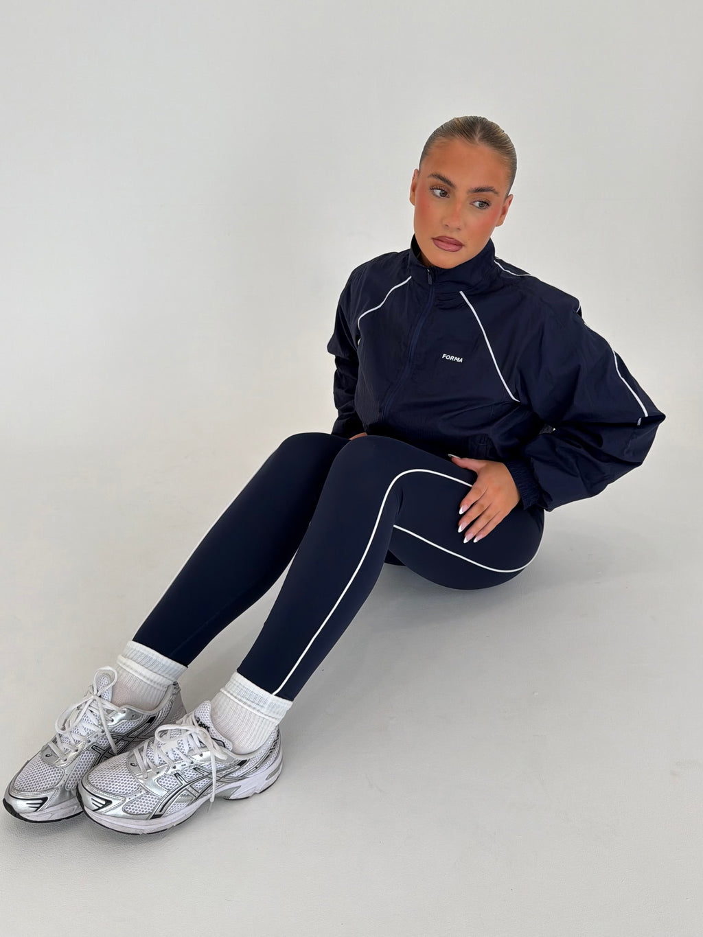 Forma Outline Active Jacket & Legging Set