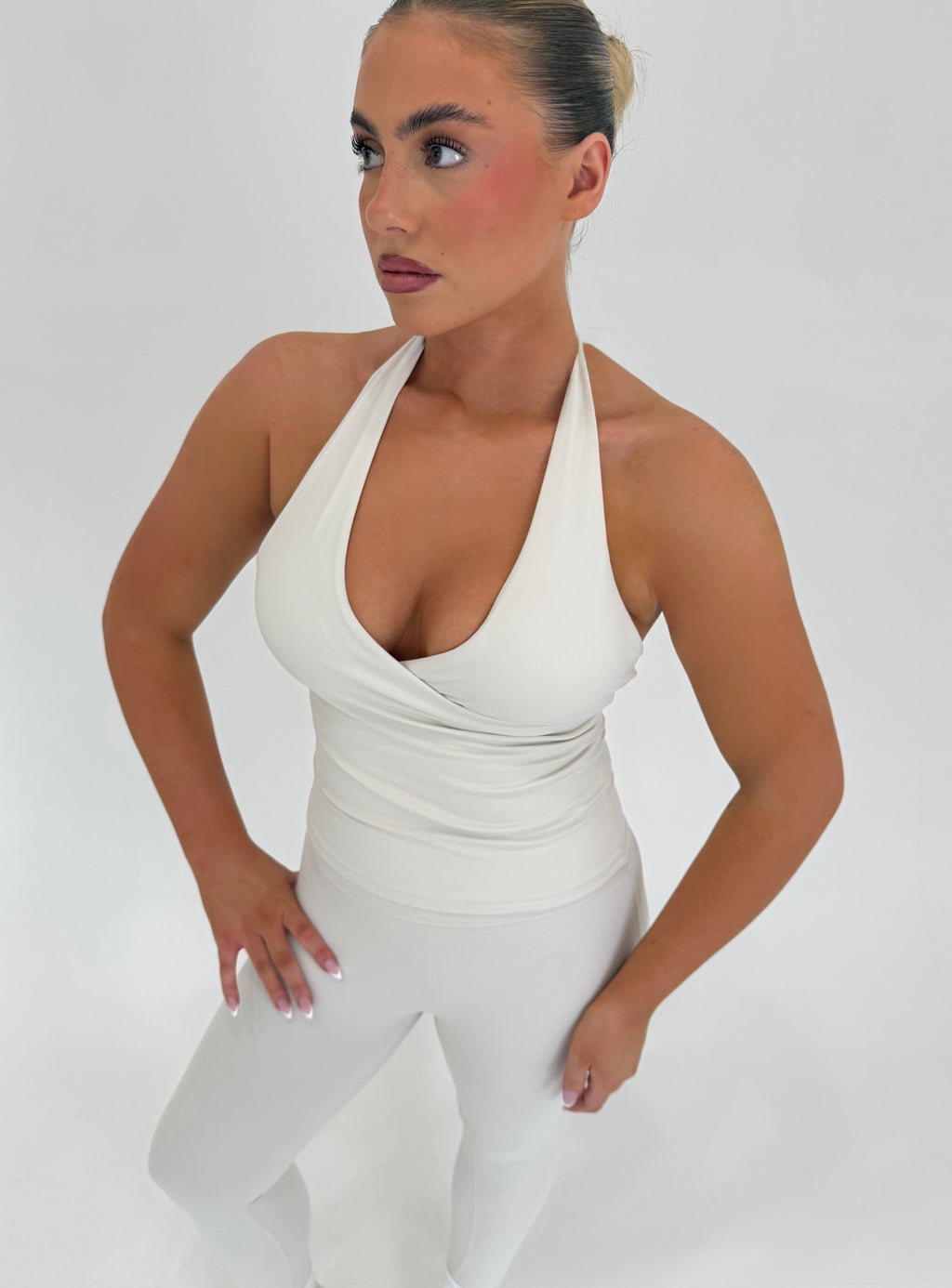 Forma Ivory SkinForm Sculpt V-Neck Activewear Set