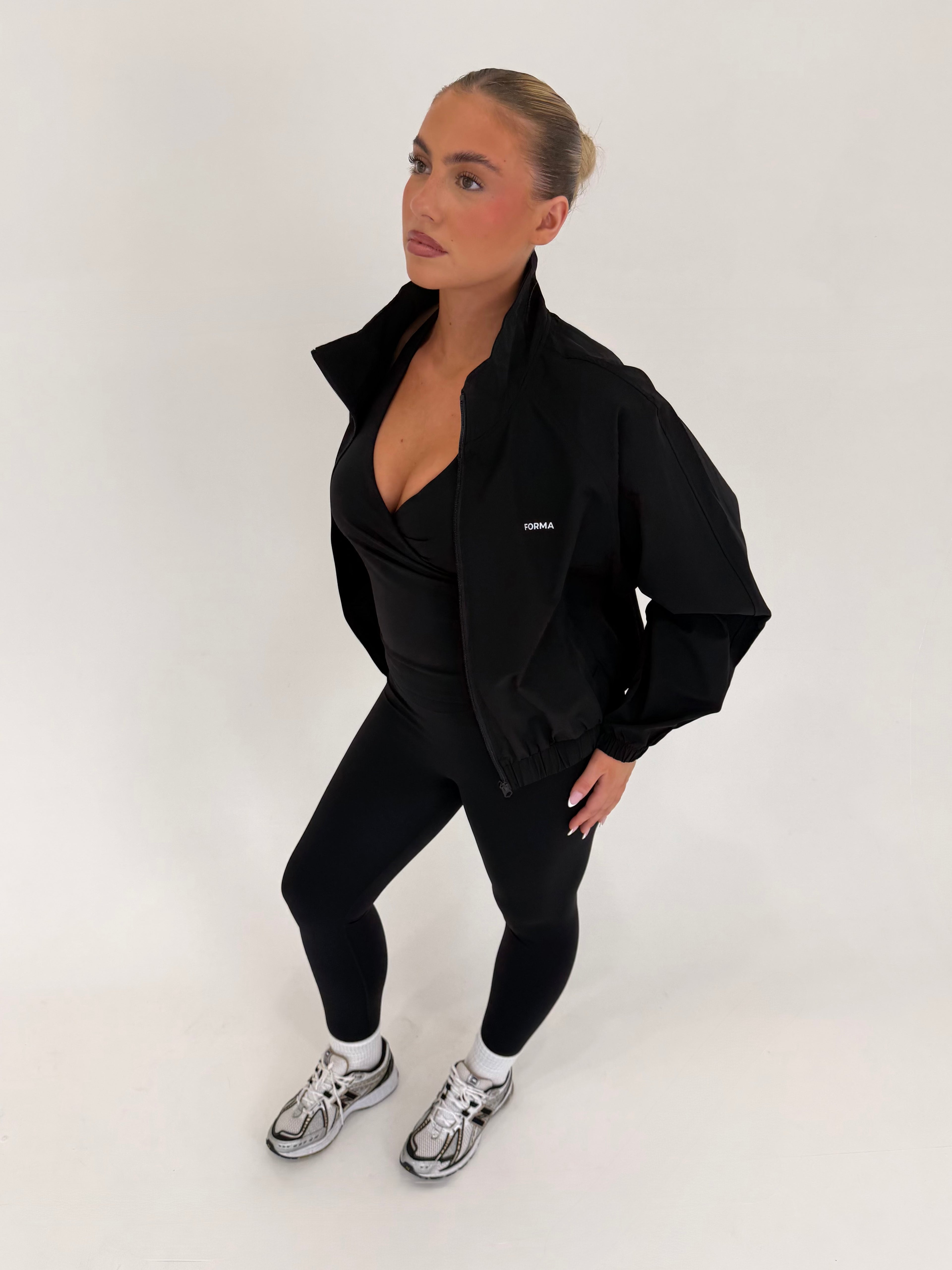 Forma Aero Black Lightweight Performance Windbreaker Jacket
