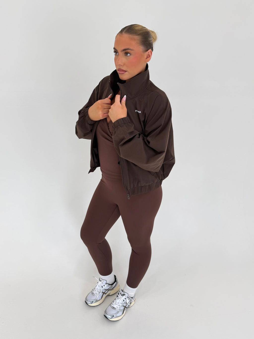 Forma Aero Mocha Lightweight Performance Windbreaker Jacket