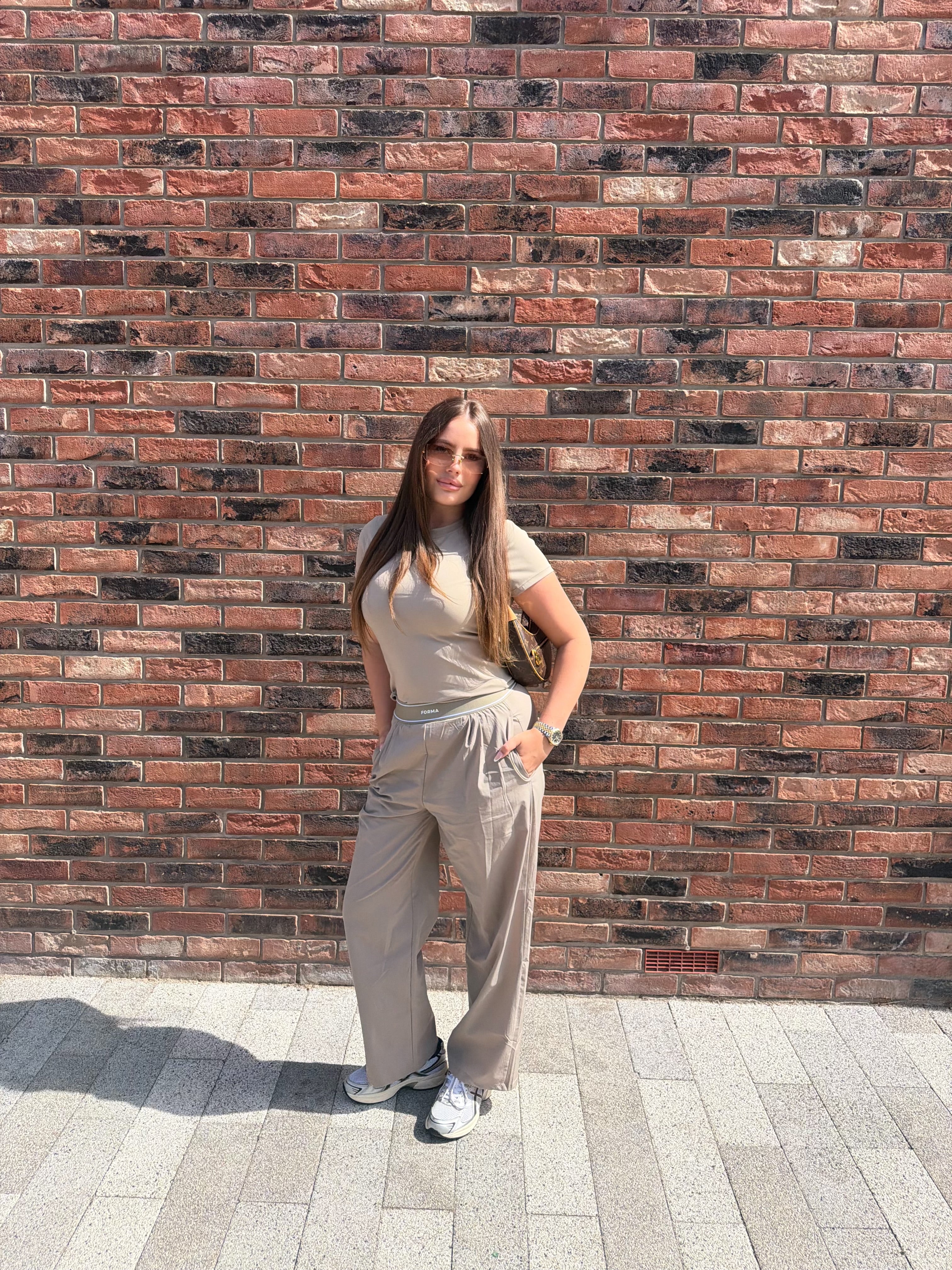 Forma Stone Off Duty Trouser Set