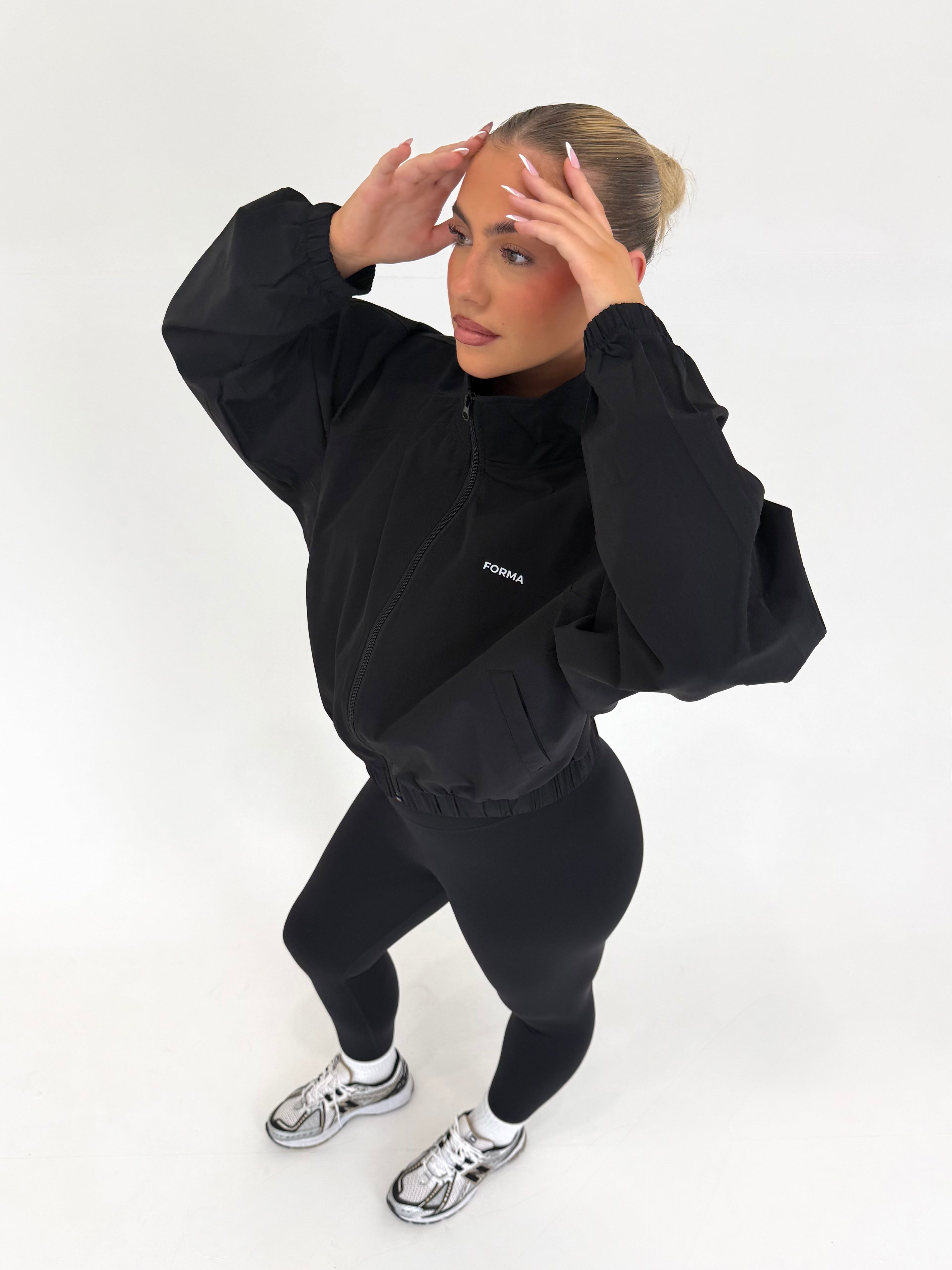 Forma Aero Black Lightweight Performance Windbreaker Jacket