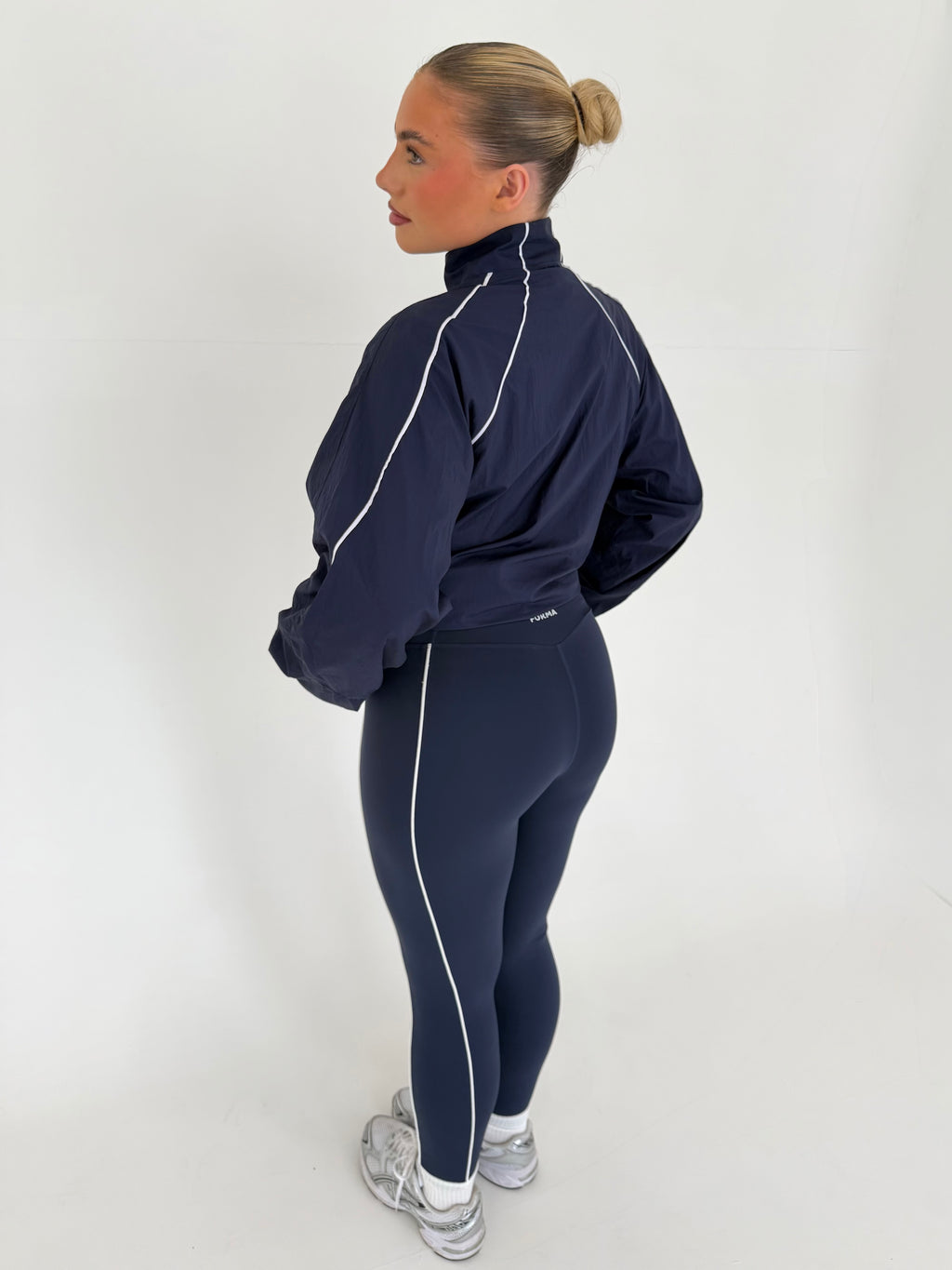 Forma Outline Active Jacket & Legging Set